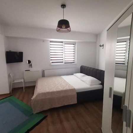 Appartamento Michael Galaţi Esterno foto