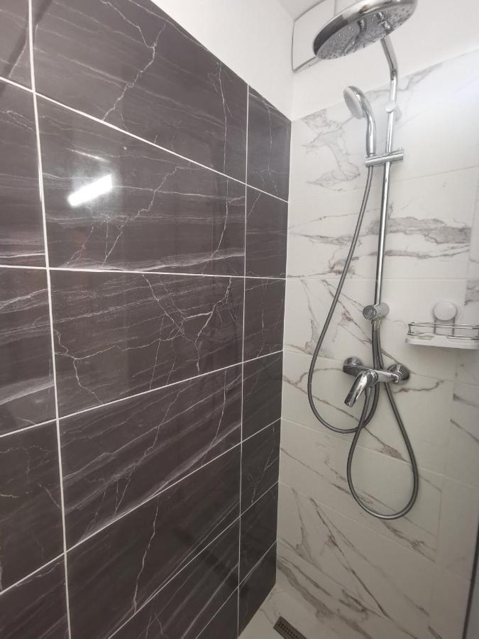 Appartamento Michael Galaţi Esterno foto